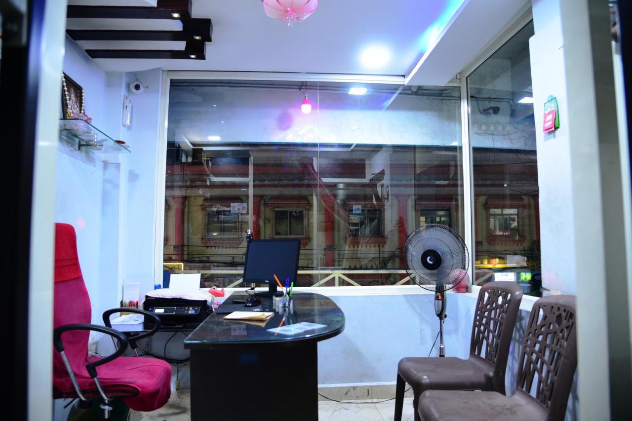 Sri Govindarajaswamy Dormitory Tirupati Ngoại thất bức ảnh